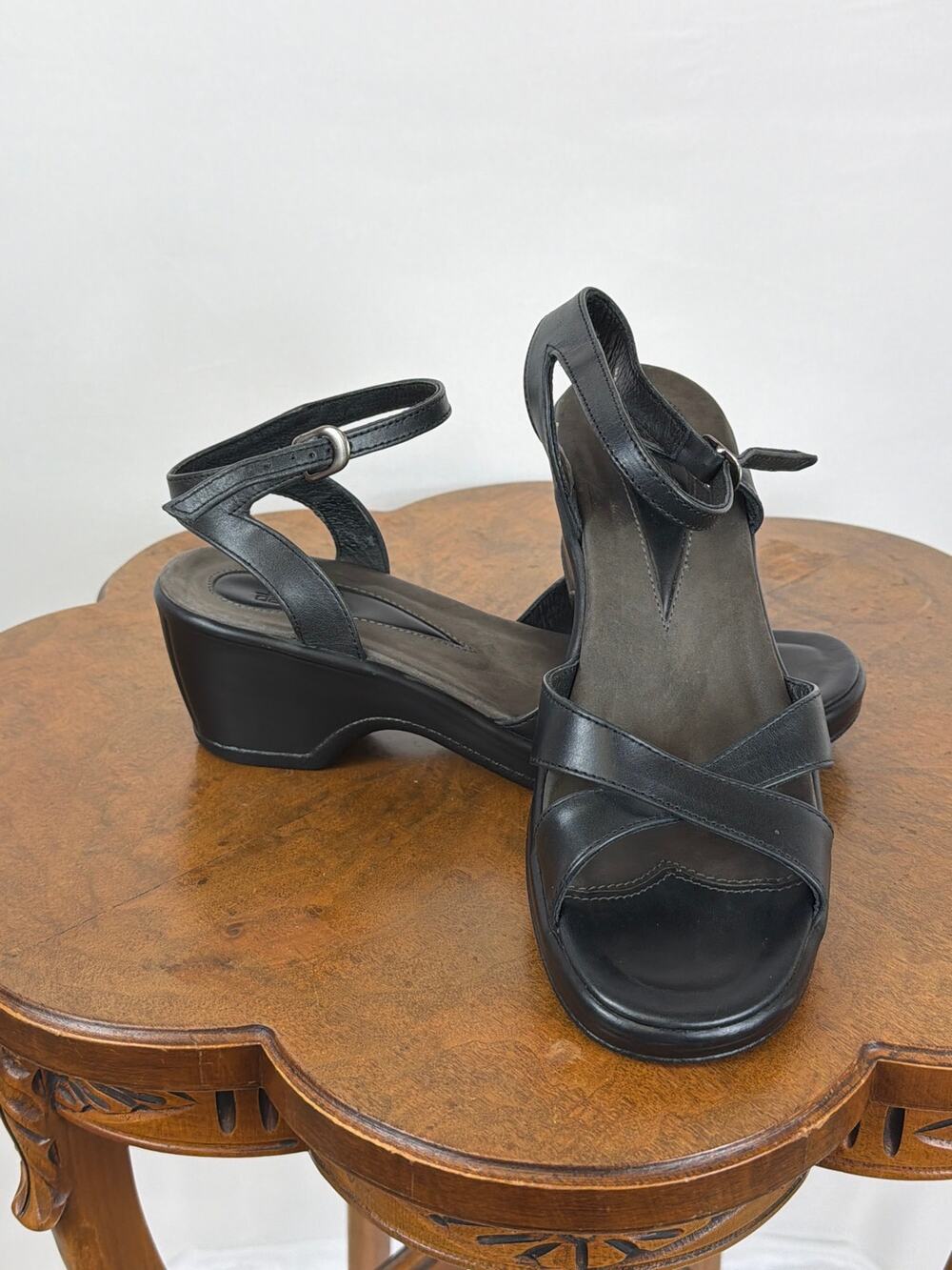 Dansko Black Leather Ankle Buckle Crisscross Sandals EU 40 Portugal
